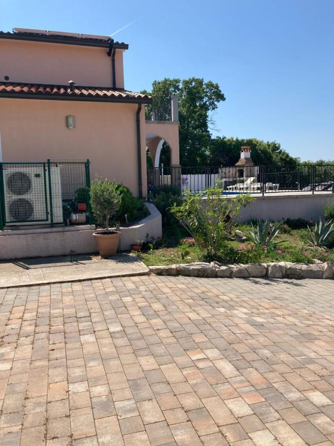 Villa Dijana Viskovici Exterior photo